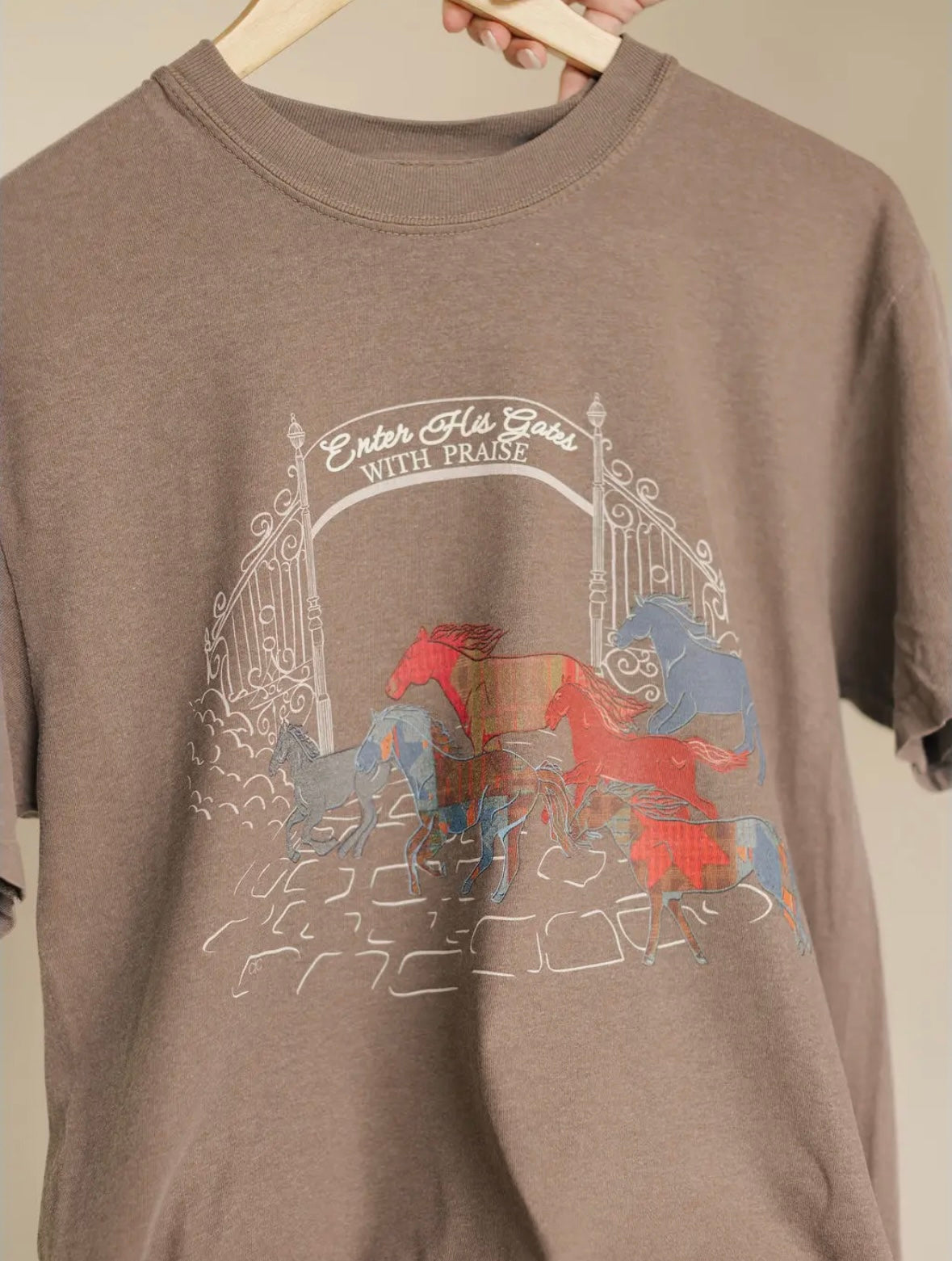 Enter His Gates with Praise Graphic Tee π΄